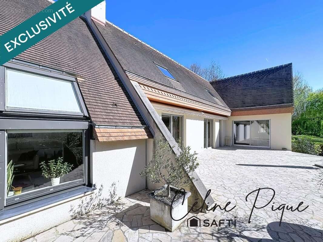 Maison à vendre, 194m², Caen