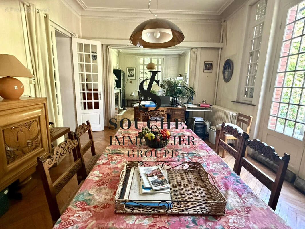 Maison à vendre, 205m², Bully-les-Mines