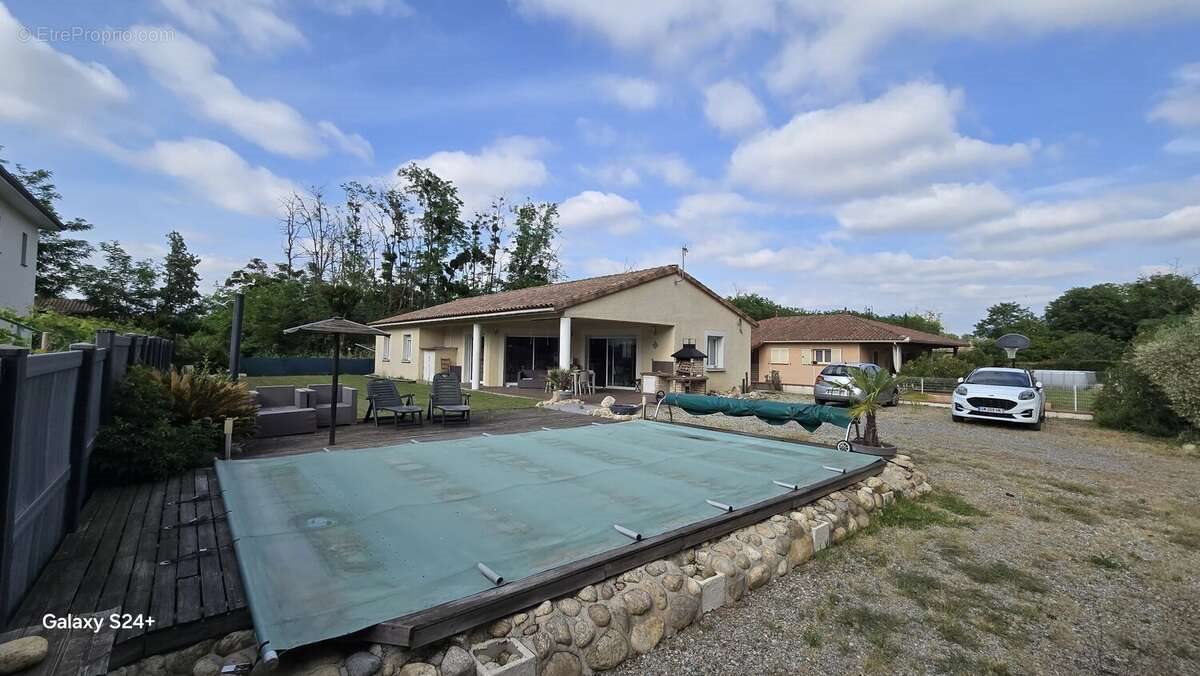 Maison à vendre, 112m², Verniolle