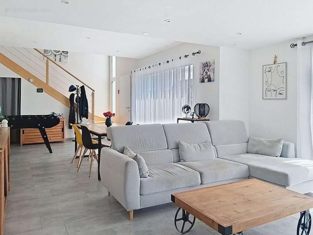Maison à vendre, 160m², Saint-Agathon