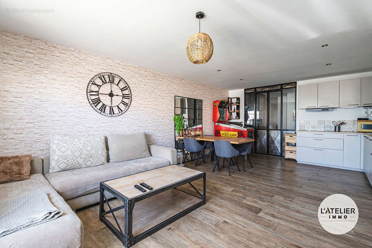 Appartement à vendre, 74m², Reims