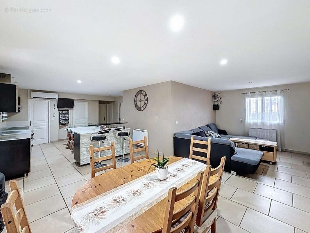 Maison à vendre, 150m², Bruguières