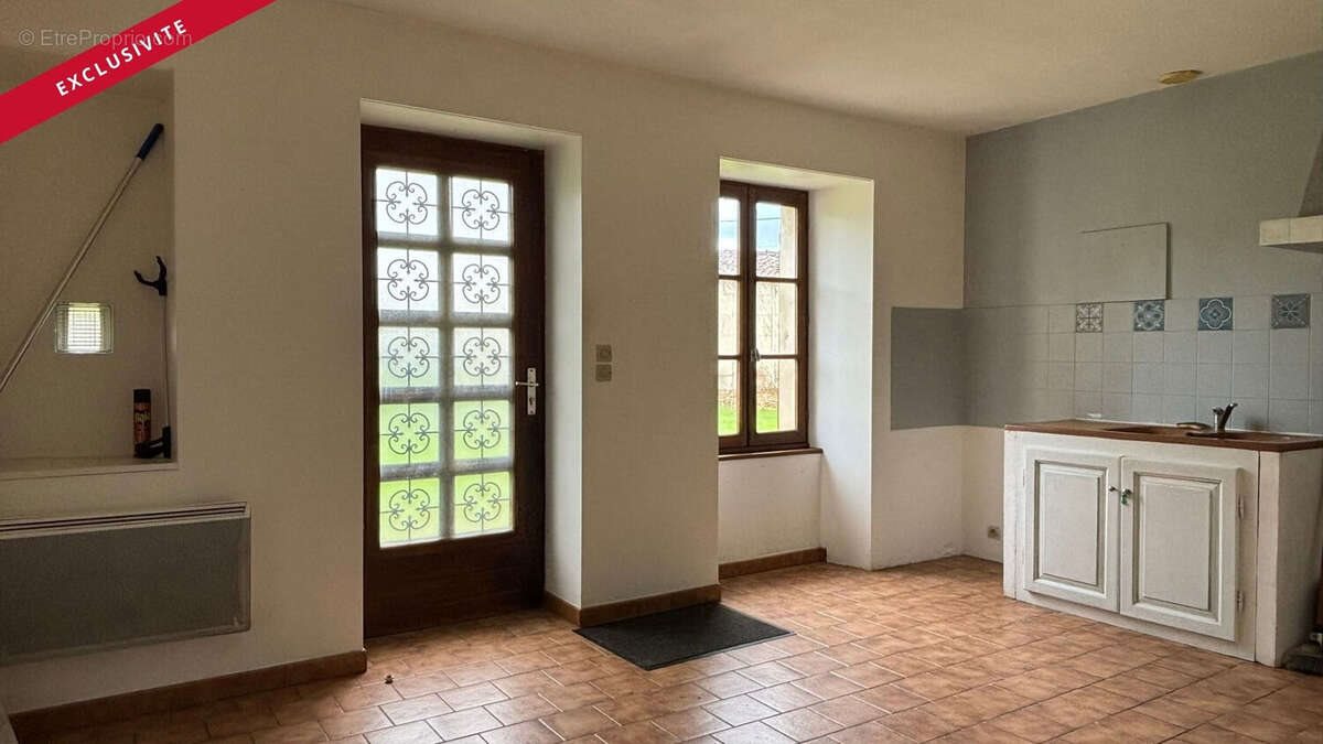 Maison à vendre, 112m², Taizé-Aizie