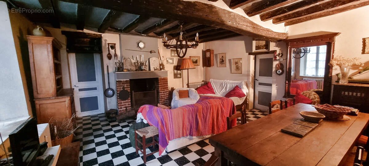 Maison à vendre, 74m², Vallée-de-Ronsard