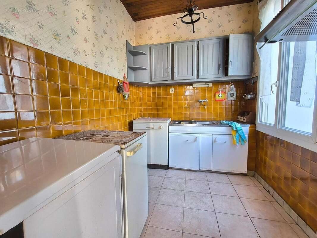 Maison à vendre, 83m², Valréas