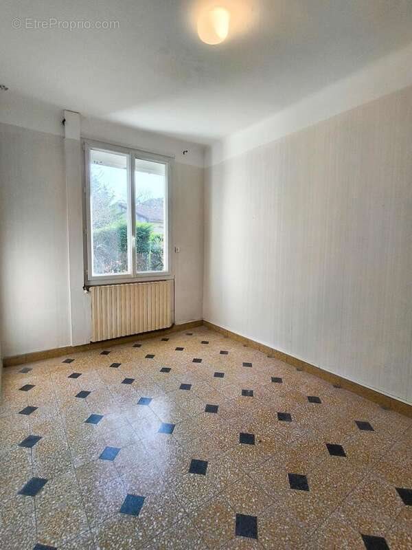 Maison à vendre, 83m², Valréas