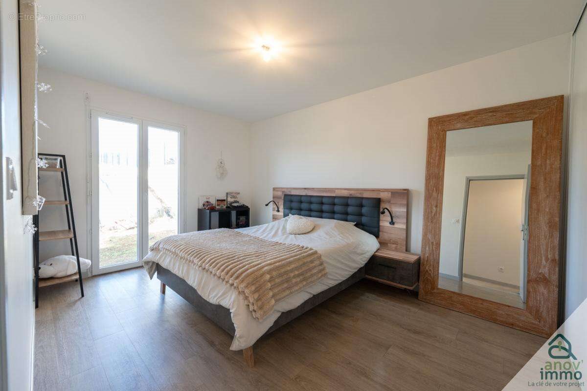 Maison à vendre, 108m², Illiat