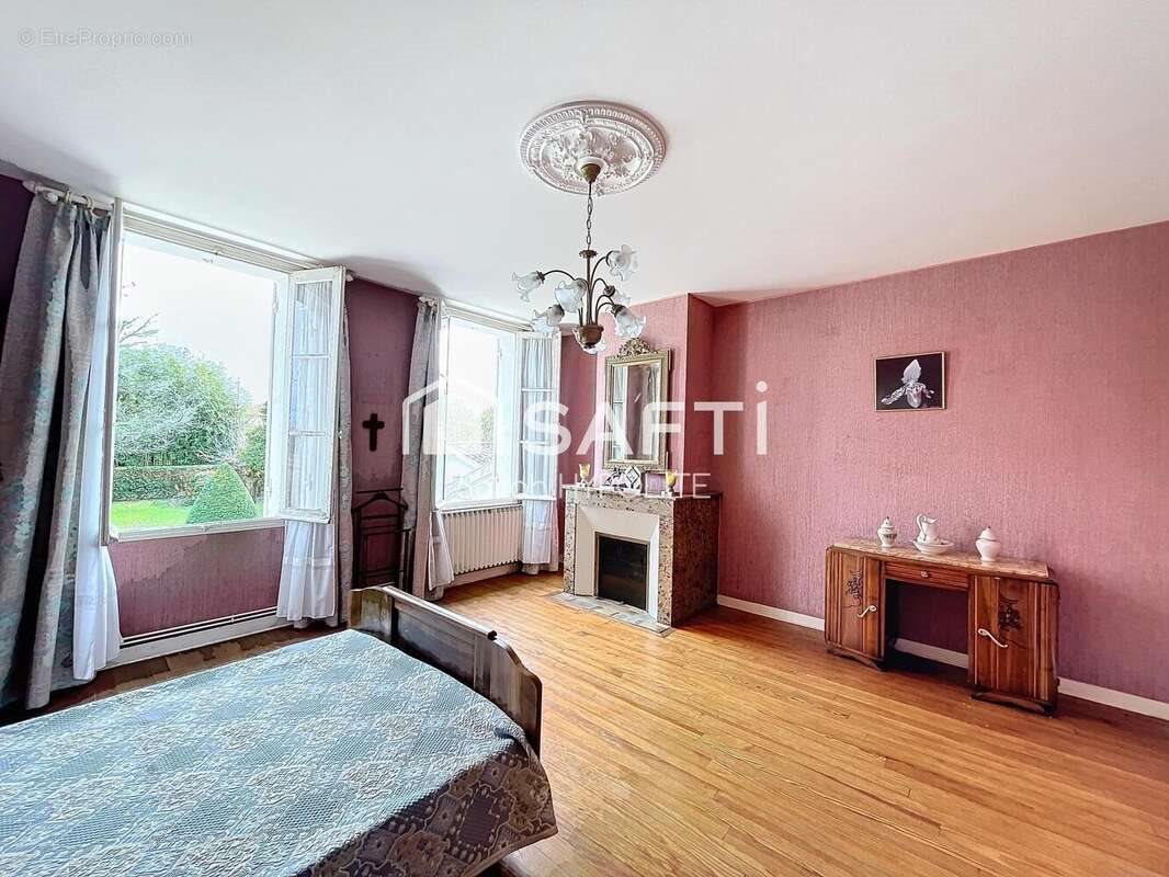 Maison à vendre, 264m², Libourne