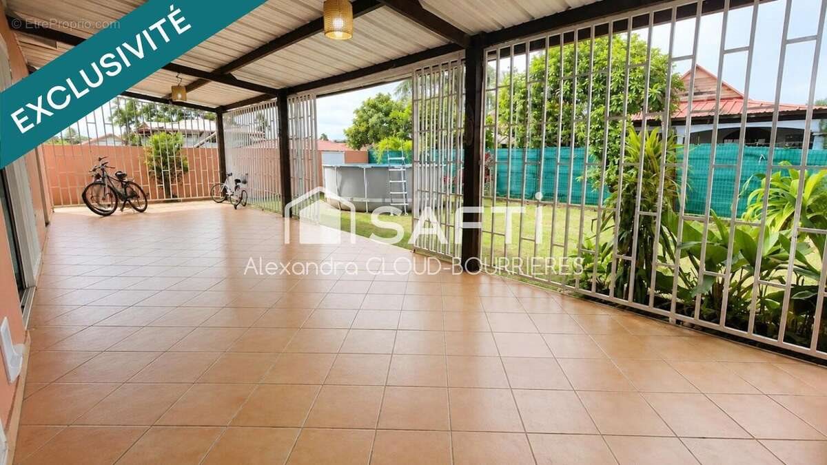 Maison à vendre, 102m², Kourou