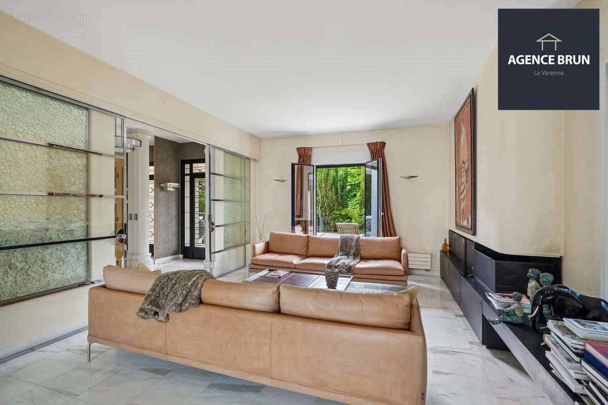 Maison à vendre, 400m², Saint-Maur-des-Fossés
