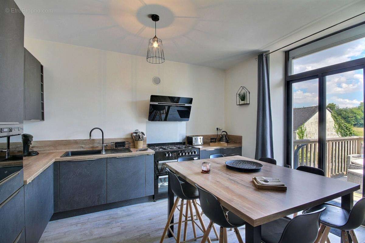 Maison à vendre, 205m², Saint-Lyphard