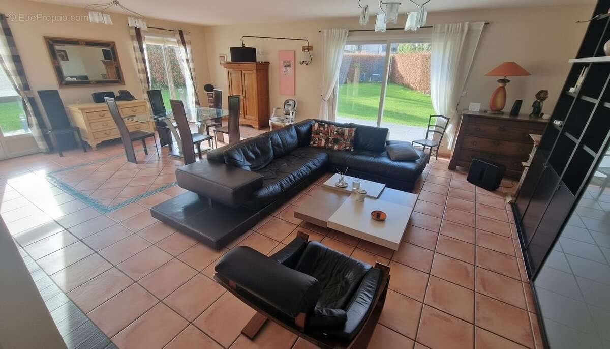 Maison à vendre, 176m², Octeville-sur-Mer
