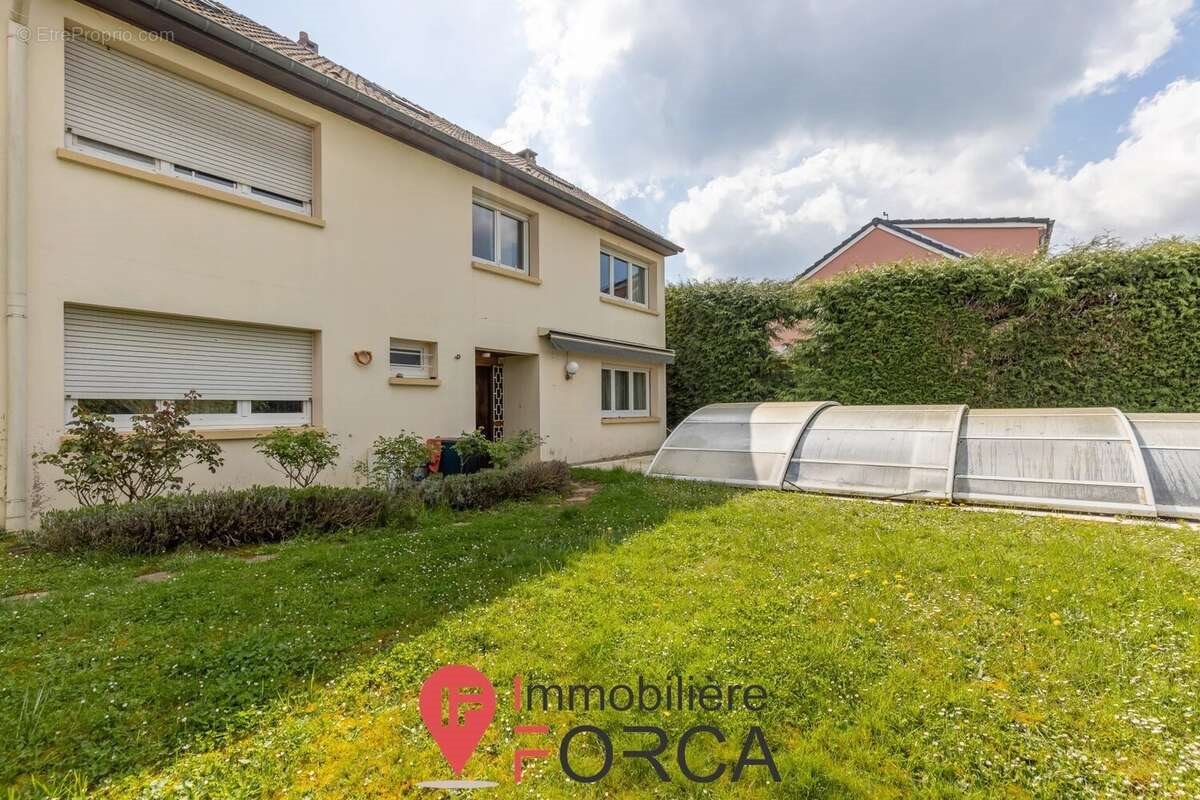 Maison à vendre, 233m², Jouy-aux-Arches
