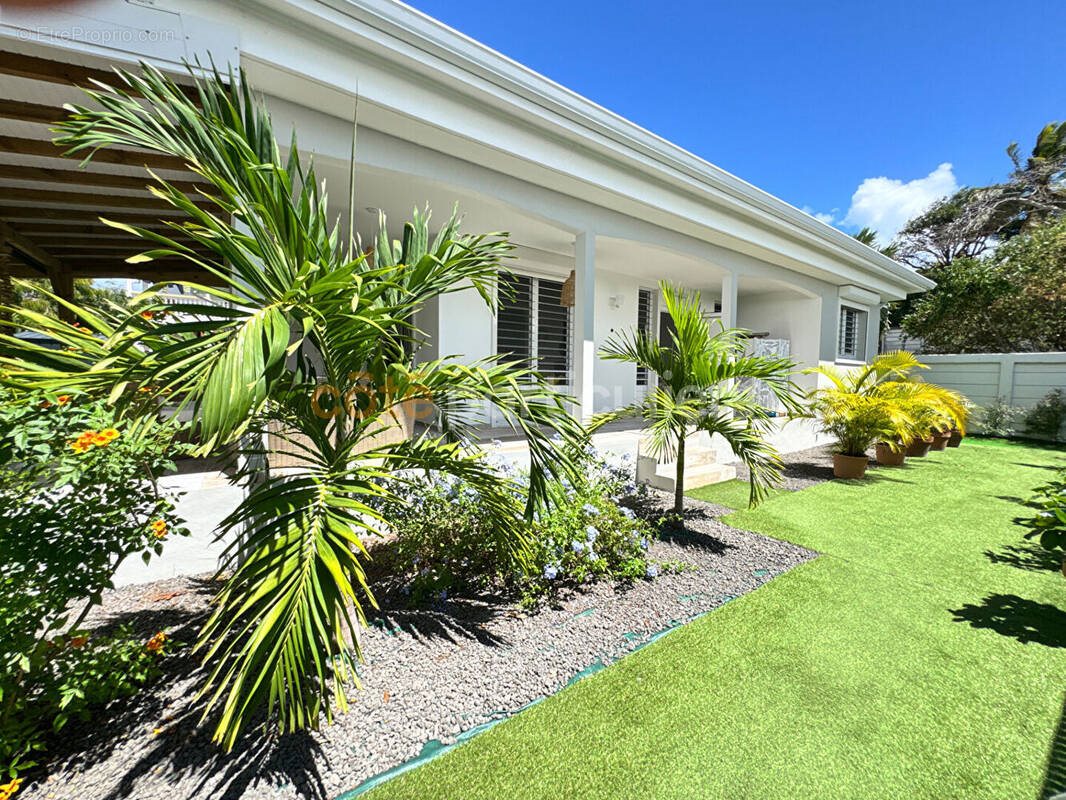 Maison à vendre, 114m², Sainte-Anne