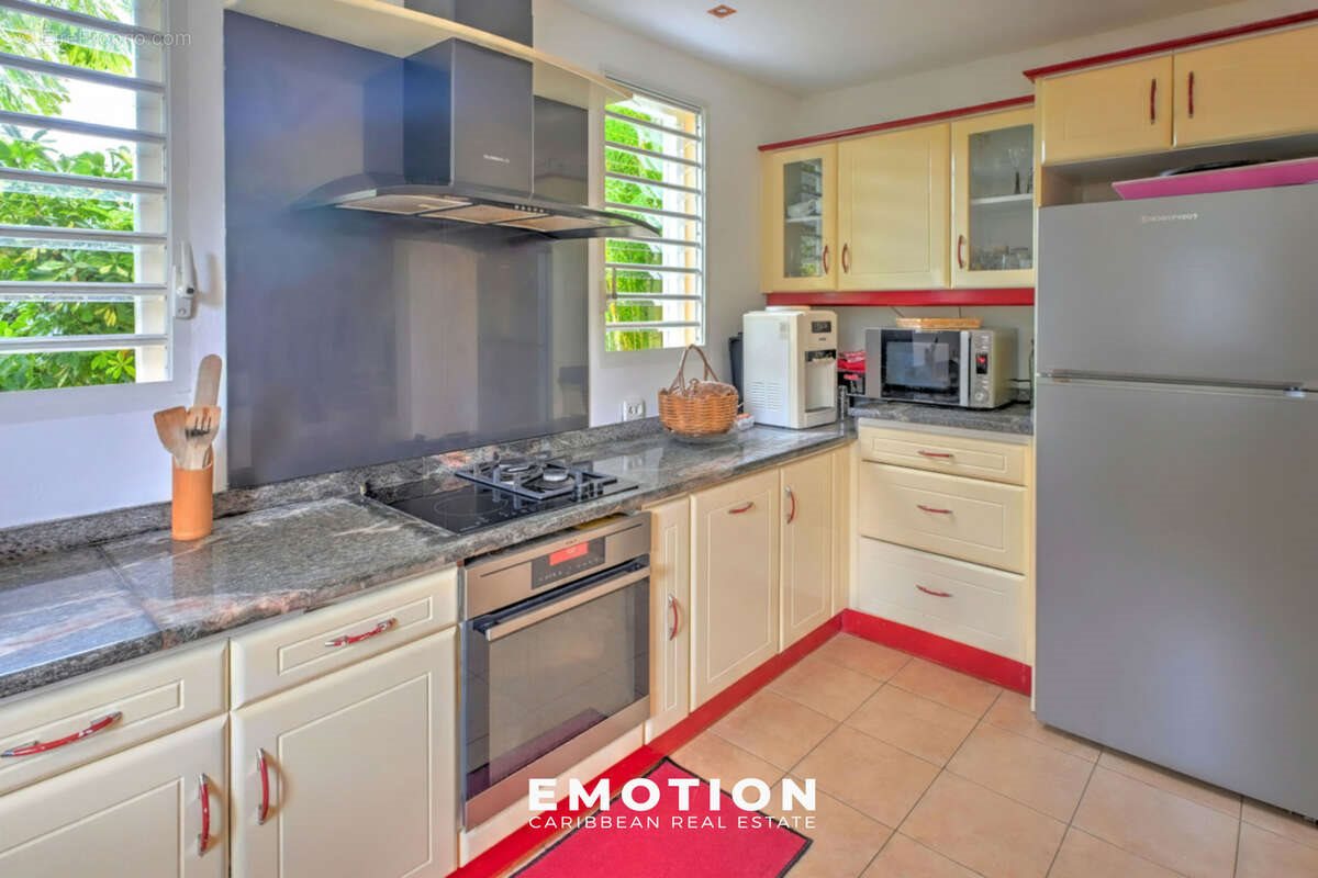 Maison à vendre, 107m², Petit-Bourg