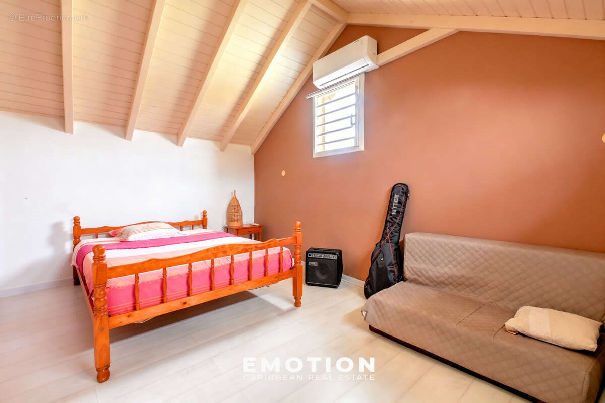 Maison à vendre, 107m², Petit-Bourg