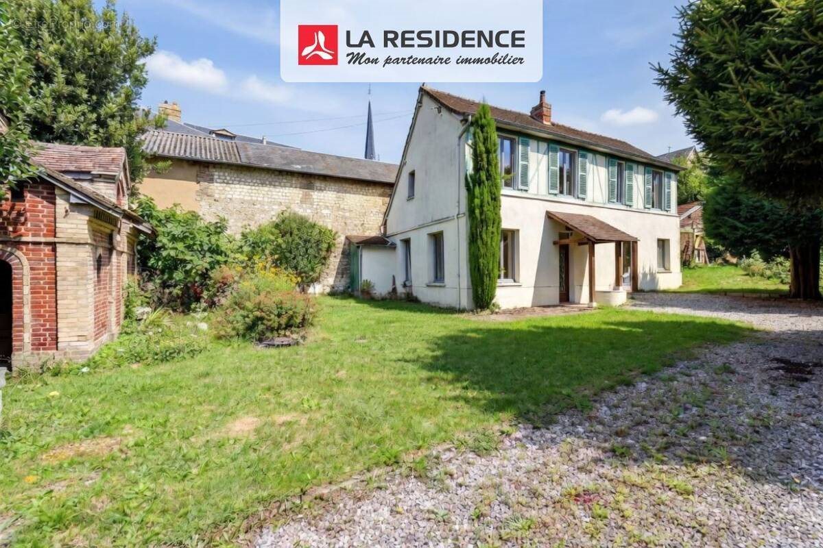 Maison à vendre, 118m², Saint-Aubin-lès-Elbeuf