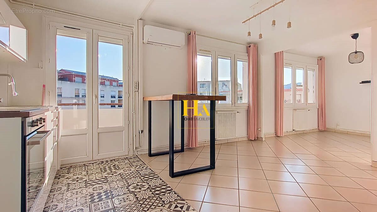 Appartement à vendre, 56m², Valence