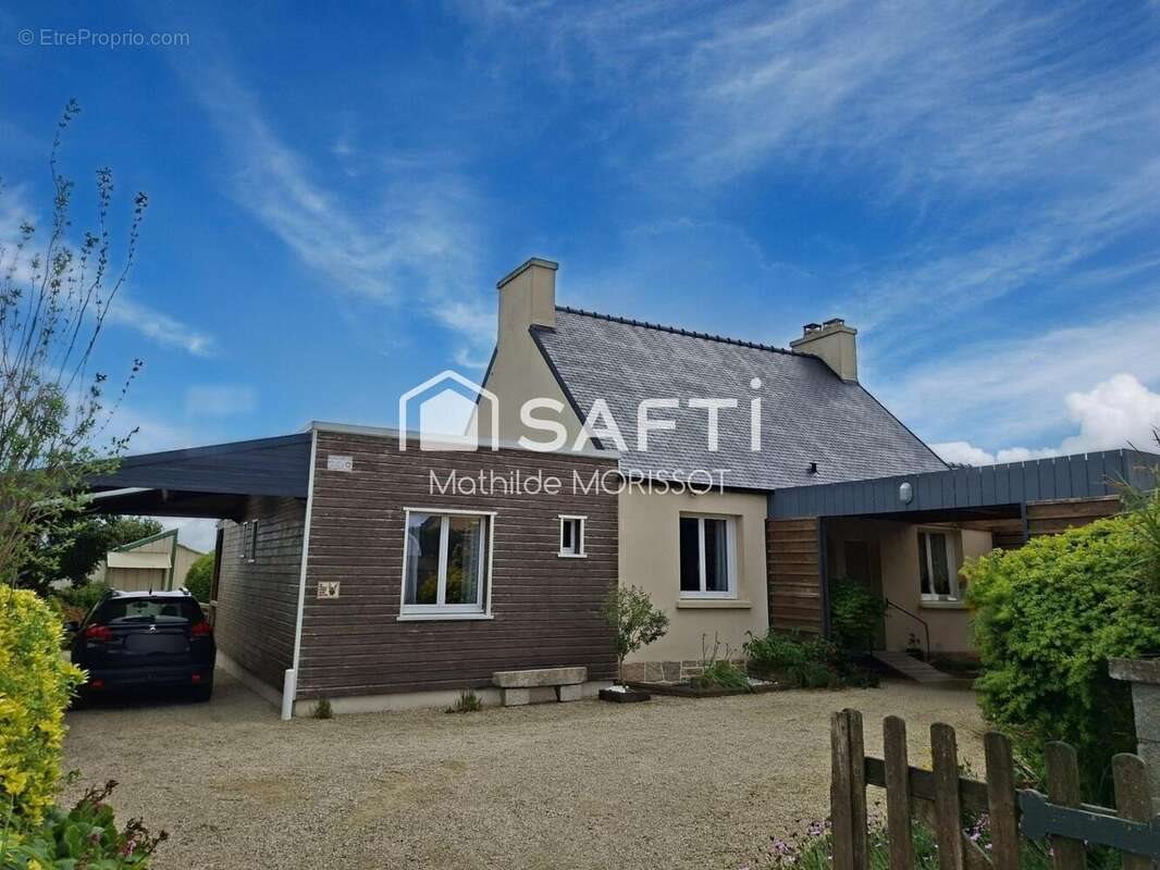 Maison à vendre, 105m², Plouzévédé