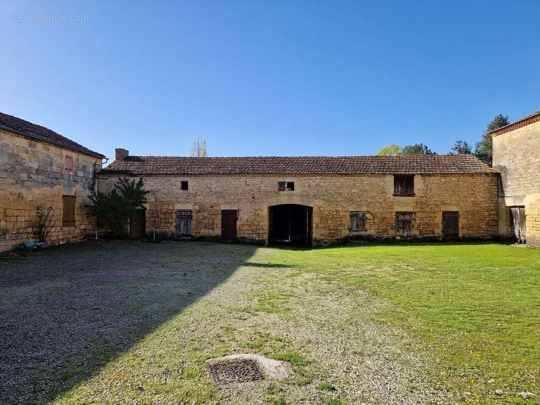Maison à vendre, 93m², Tamniès