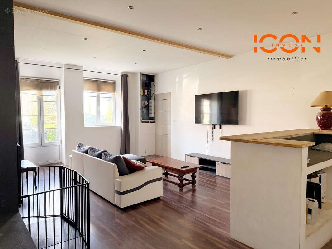Maison à vendre, 185m², Saint-Dizier-l'Evêque
