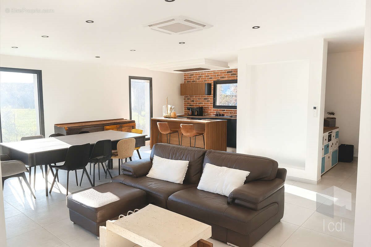 Maison à vendre, 110m², Montélimar