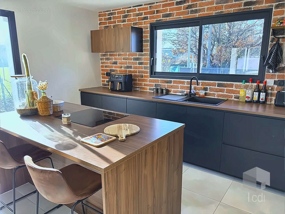 Maison à vendre, 110m², Montélimar