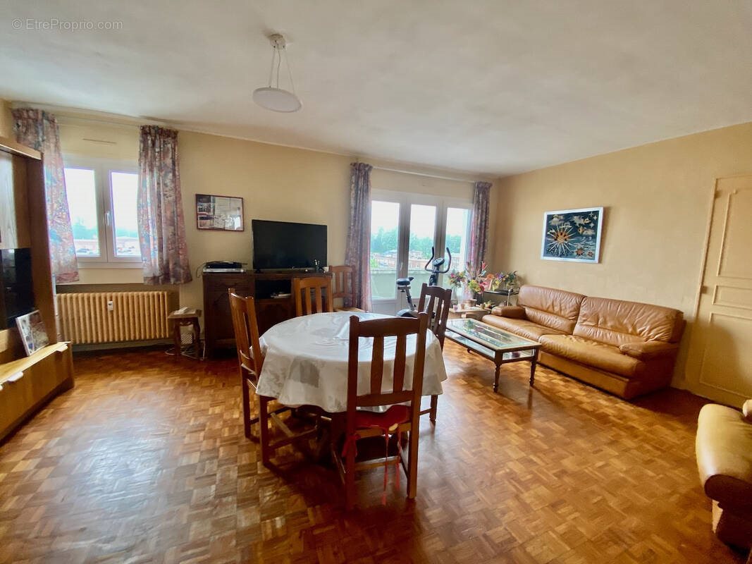 Appartement à vendre, 100m², Maubeuge