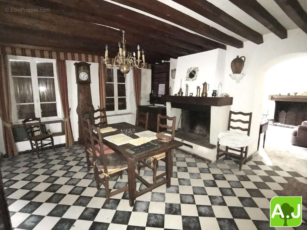 Maison à vendre, 163m², Bréval