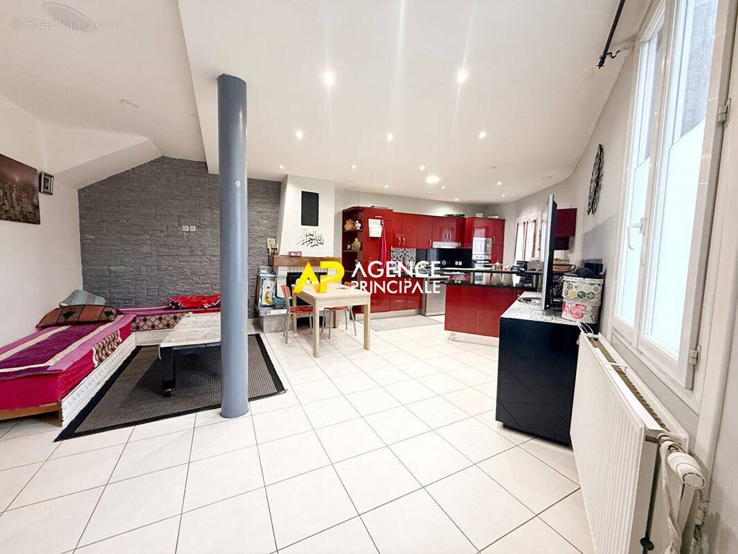 Maison à vendre, 136m², Argenteuil