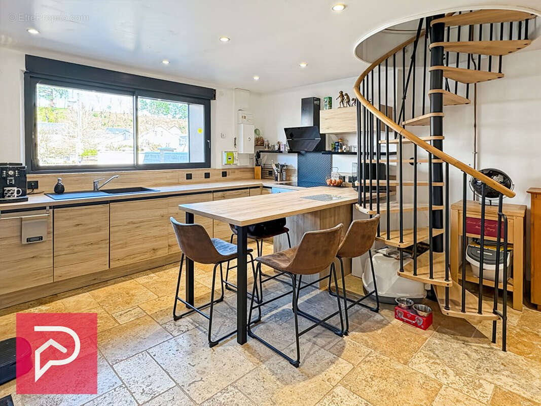 Maison à vendre, 52m², Bernay