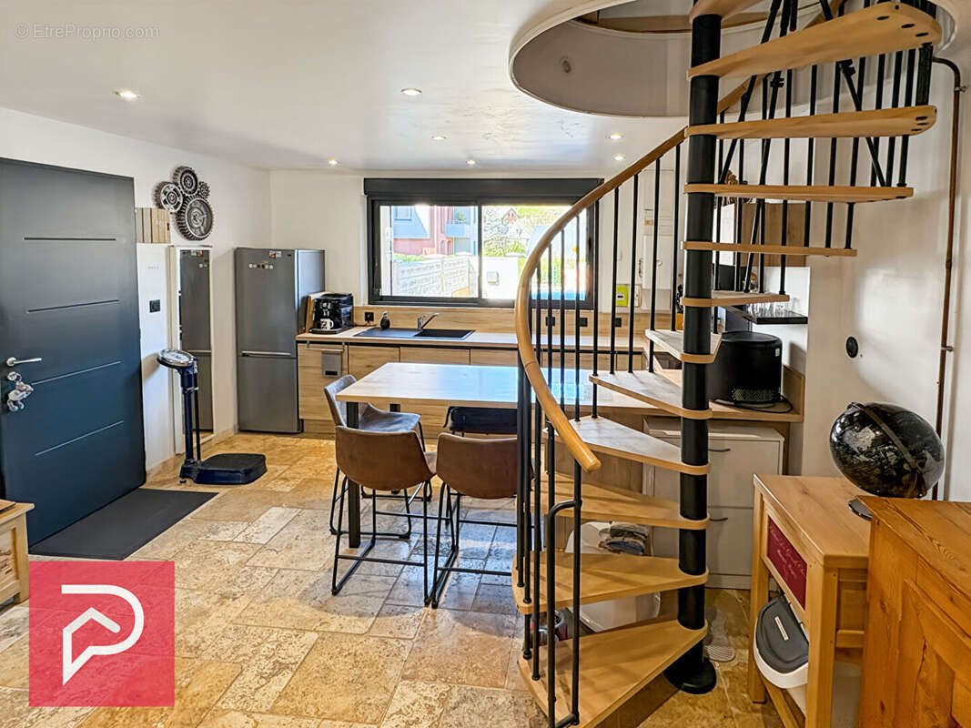 Maison à vendre, 52m², Bernay