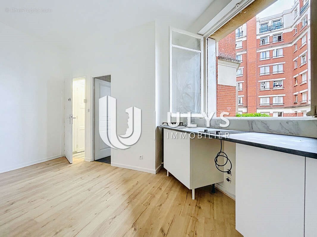 Appartement à vendre, 31m², Aubervilliers