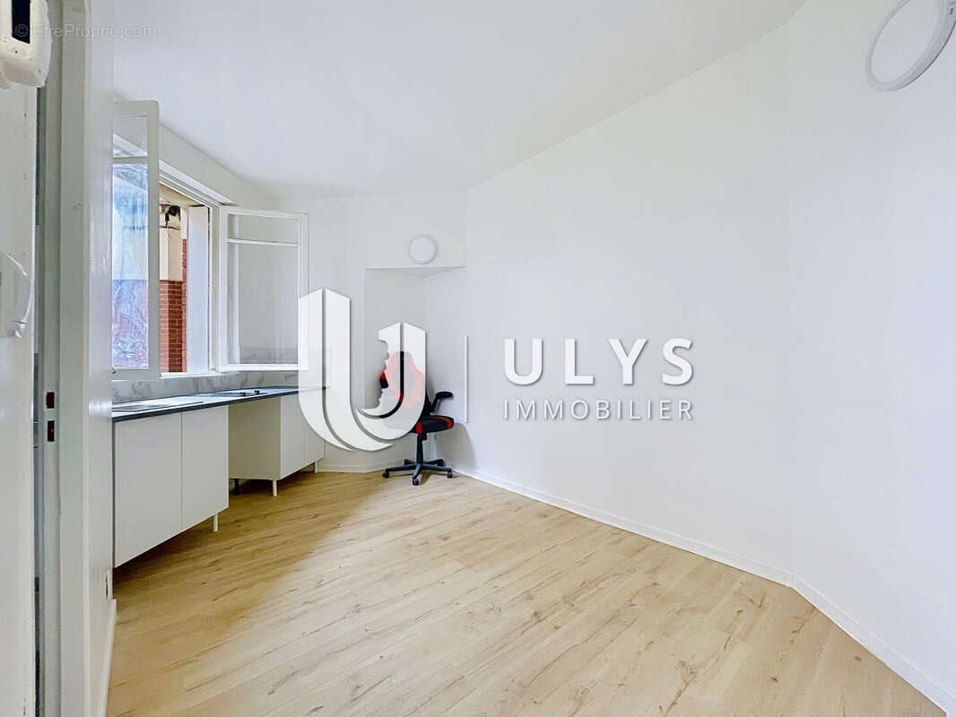 Appartement à vendre, 31m², Aubervilliers