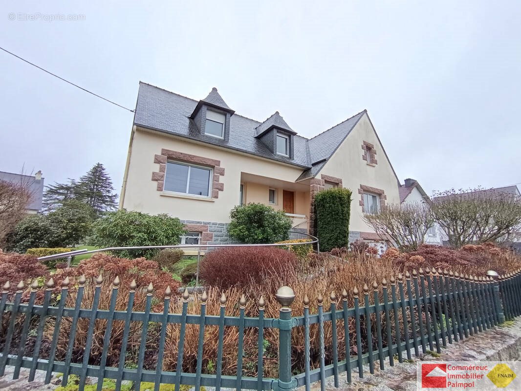 Maison à vendre, 171m², Lanvollon