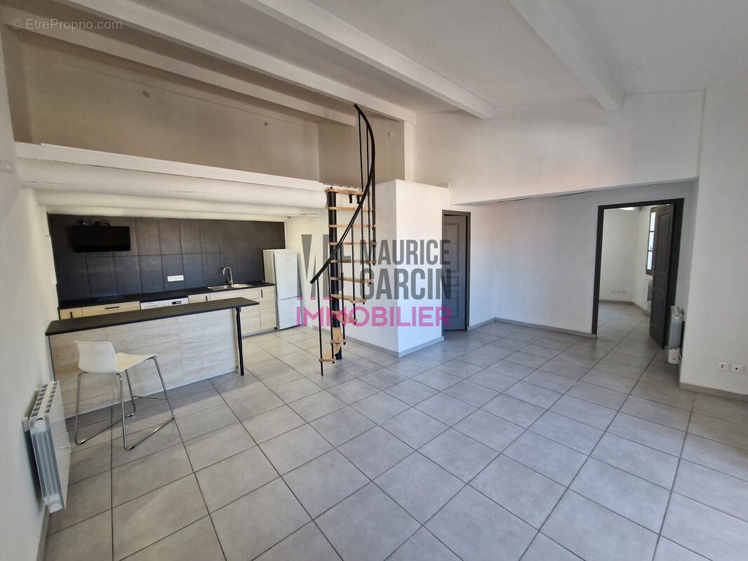 Appartement à vendre, 58m², L'Isle-sur-la-Sorgue
