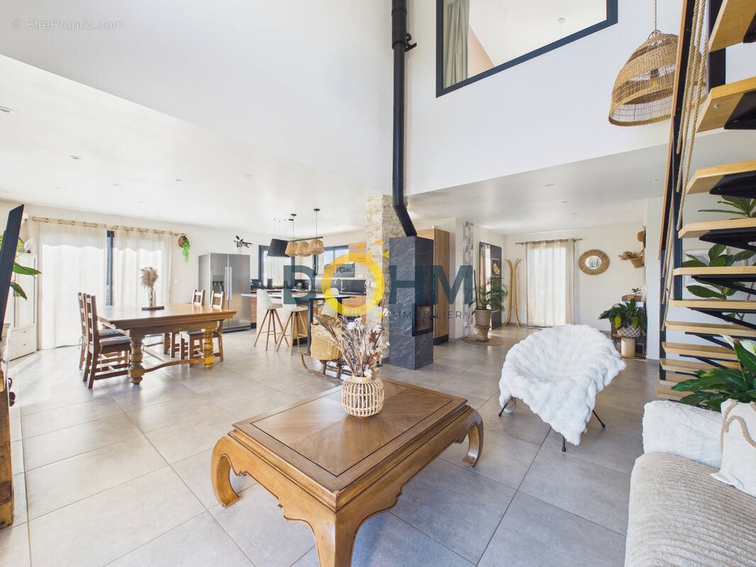 Maison à vendre, 182m², Chaspuzac