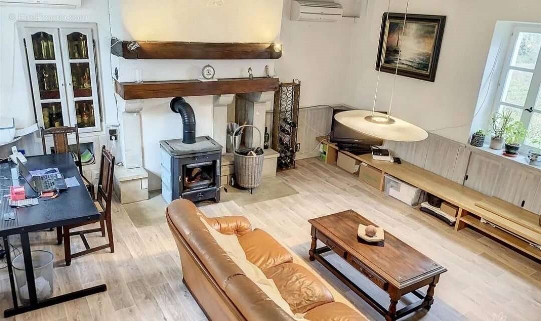 Maison à vendre, 280m², Caylus