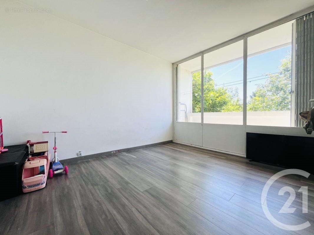 Appartement à vendre, 63m², Limoges