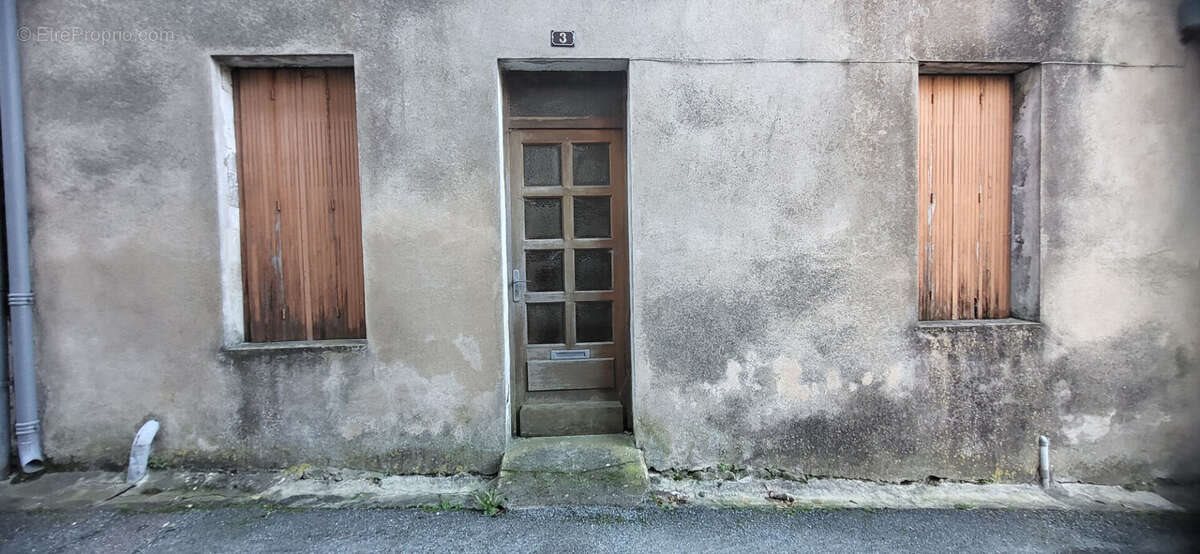 Maison à vendre, 163m², Saint-Pastour