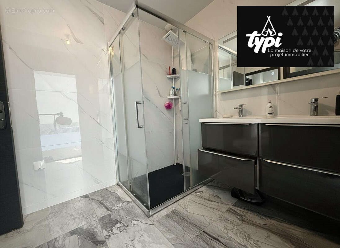 Maison à vendre, 226m², Lanester