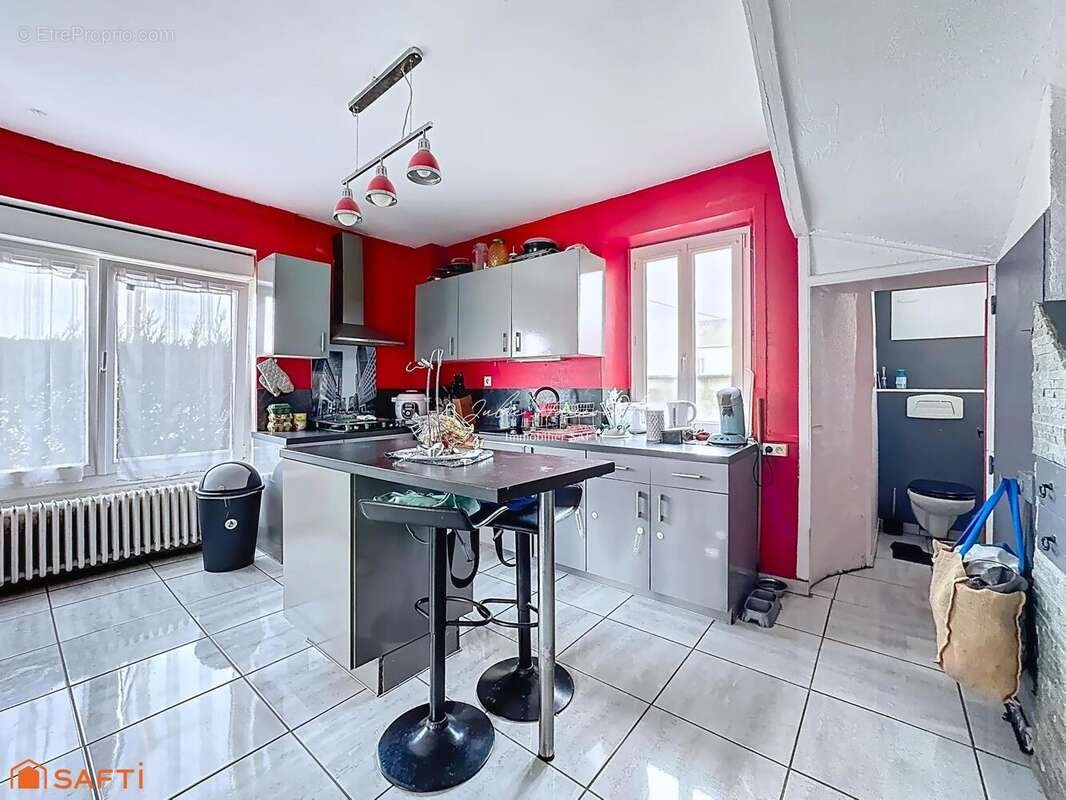 Maison à vendre, 137m², Saint-Germain-le-Vasson