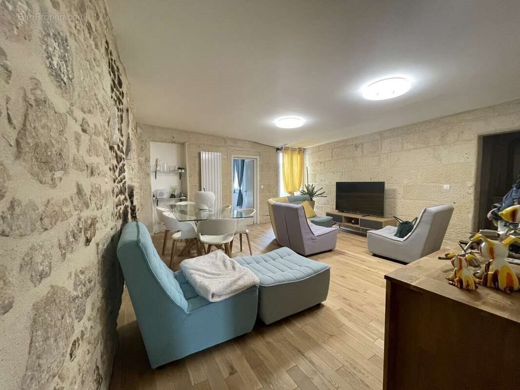 Appartement à vendre, 79m², Saintes
