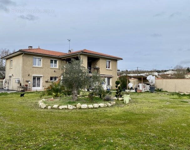 Maison à vendre, 242m², Auch