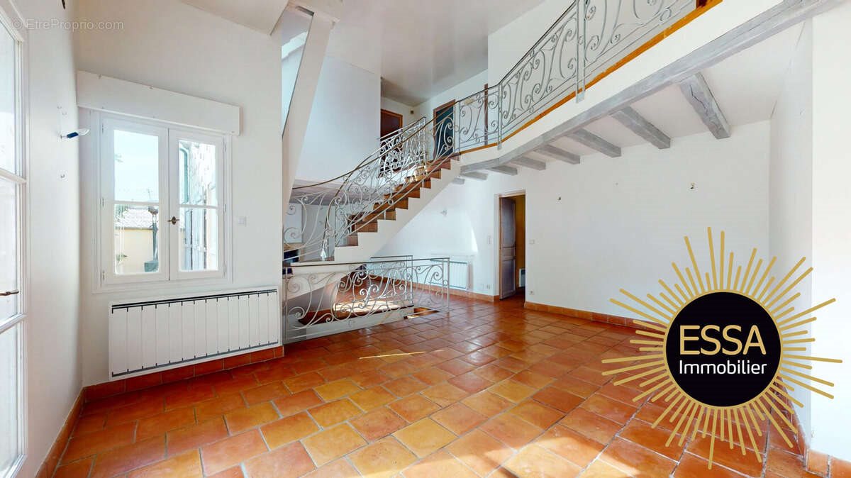 Maison à vendre, 125m², Saint-Nom-la-Bretèche