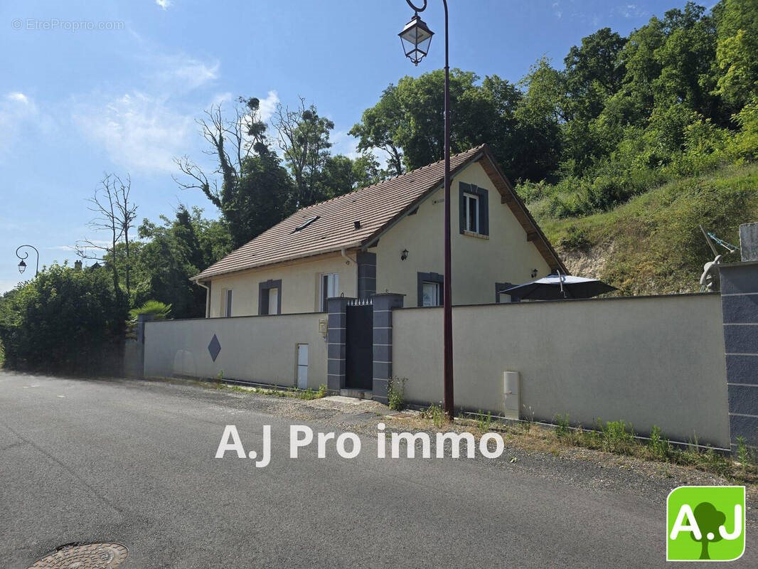 Maison à vendre, 91m², Anet