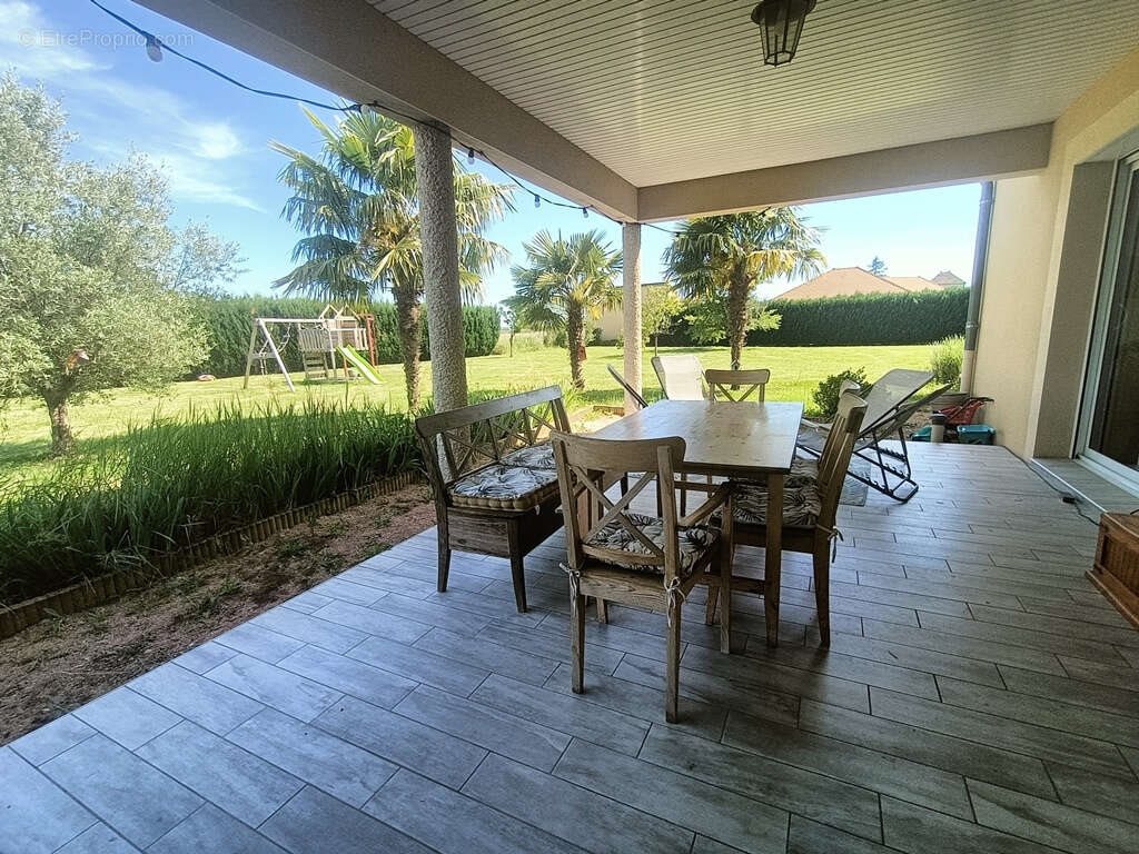 Maison à vendre, 222m², Saint-Pourçain-sur-Sioule