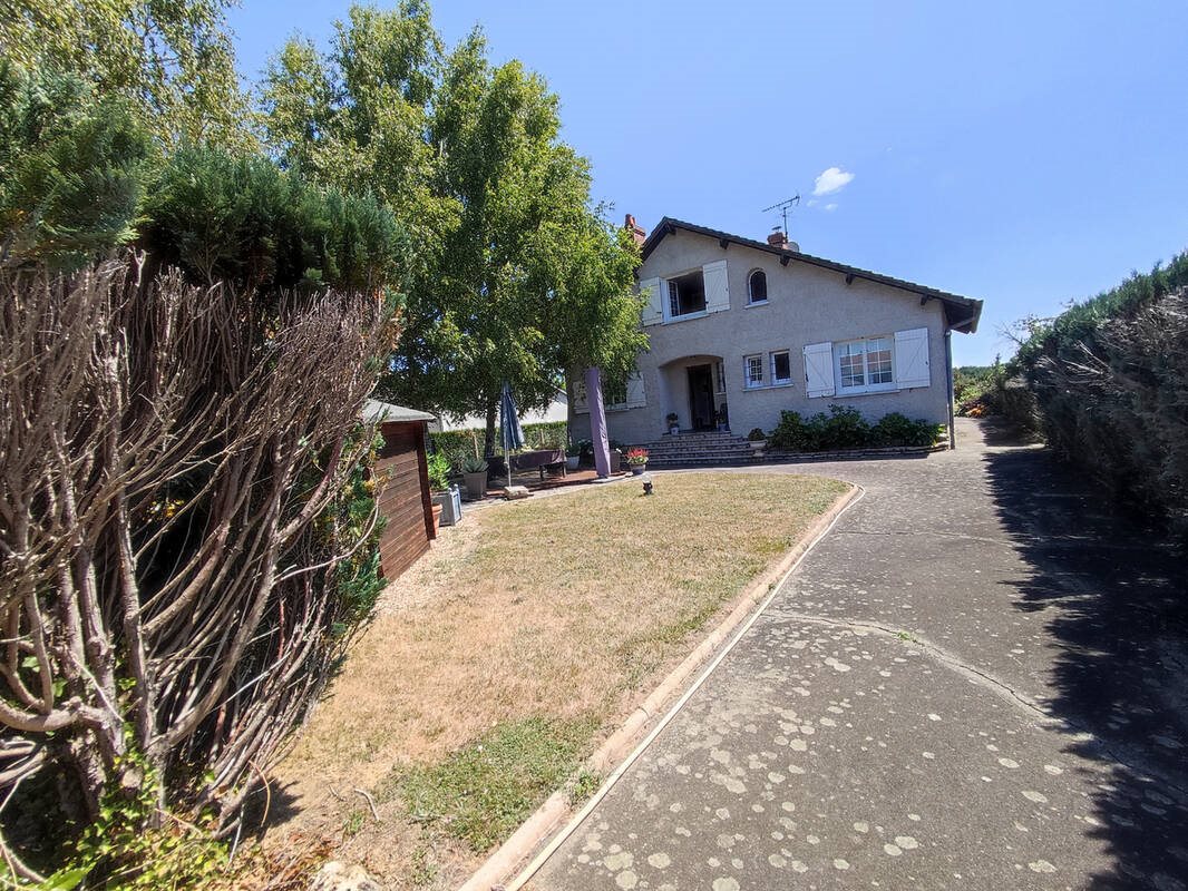 Maison à vendre, 118m², Ouzouer-sur-Trézée