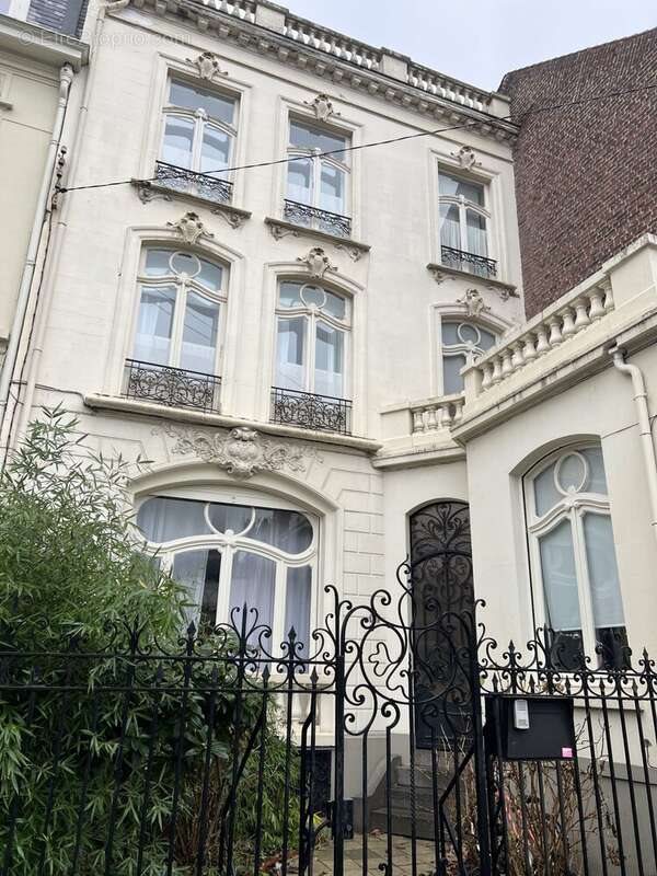 Maison à vendre, 214m², La Madeleine