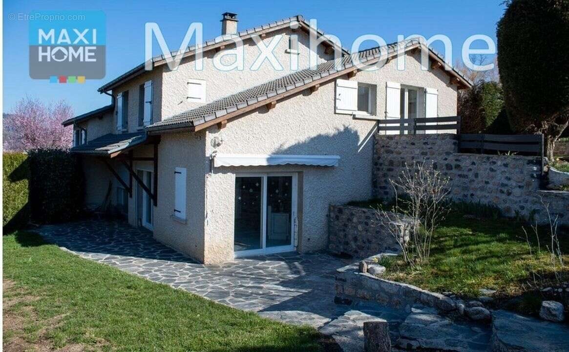 Maison à vendre, 140m², Saint-Julien-Chapteuil